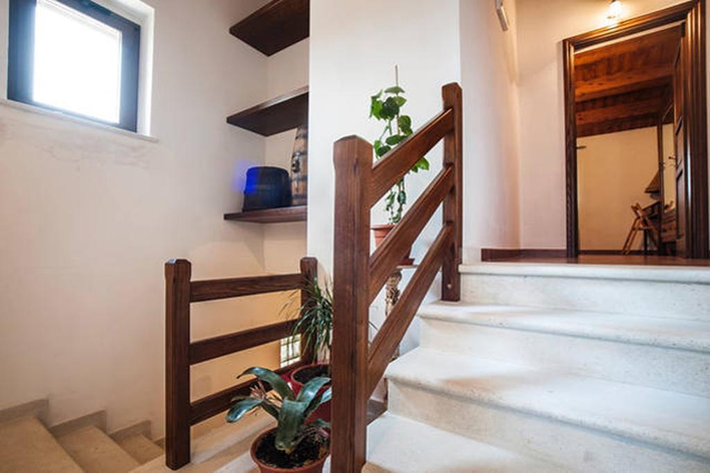 Agriturismo Miracco Atanasio Franco "Il Maniero" Santa Sofia d'Epiro Exterior photo